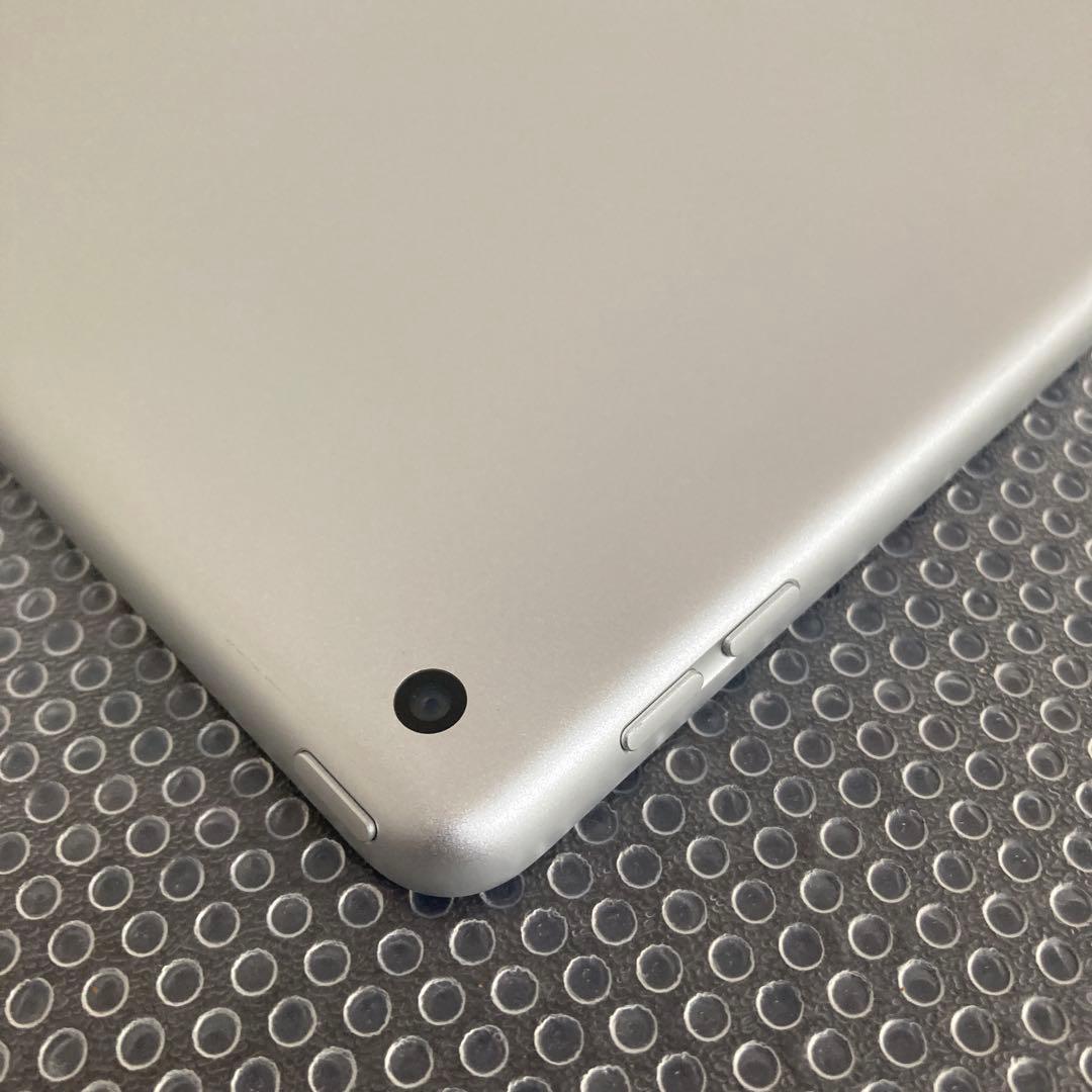 561【早い者勝ち】iPad8 第8世代 32GB WIFIモデル☆