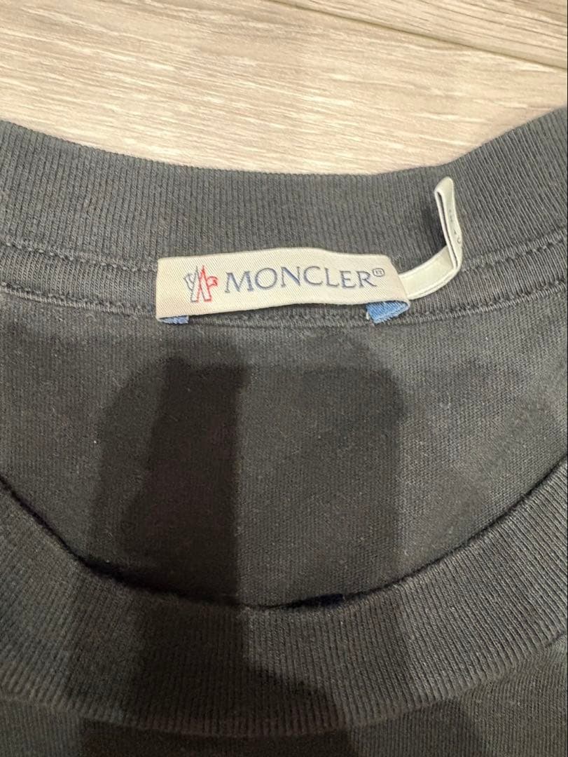 モンクレール　ブラック　Tシャツ　L