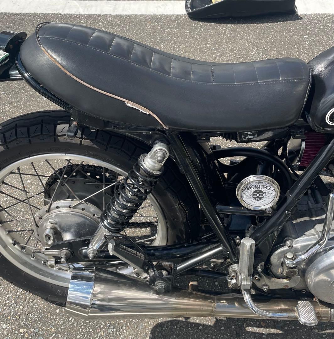 SR400 SR500 ナイトロヘッド　社外シート　パイピング　シート