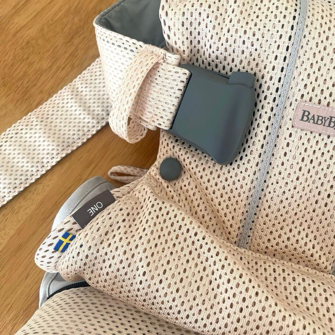 ●美品●BABYBJÖRN ベビーキャリア　ONEKAI Air パーリーピンク