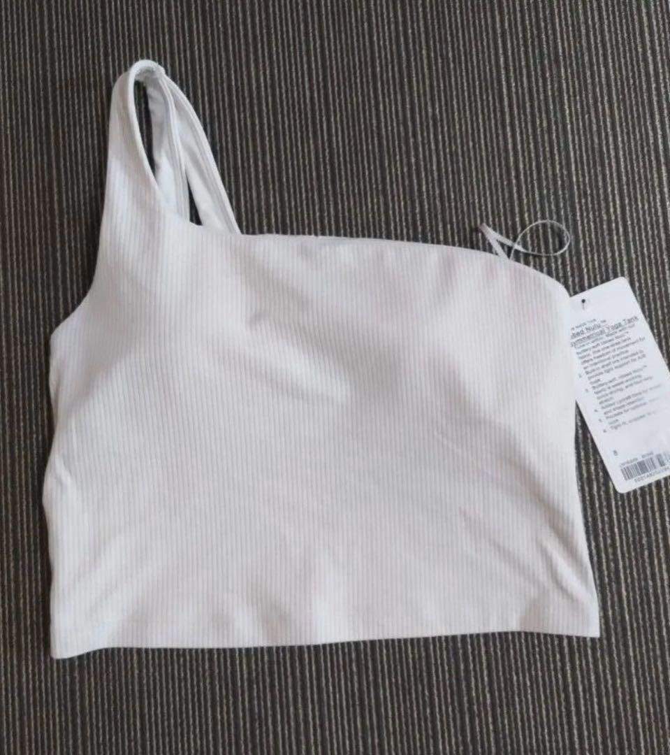 【新品タグ付】 lululemon リブNuluアシンメトリータンクトップ　８番