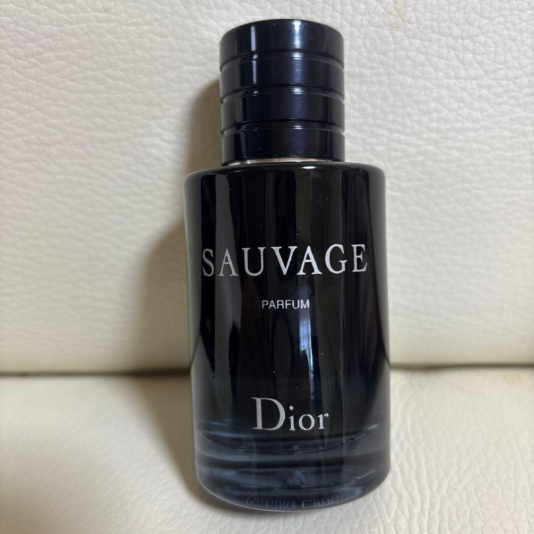 香水(男性用) Dior Sauvage Eau de Parfum 60mml