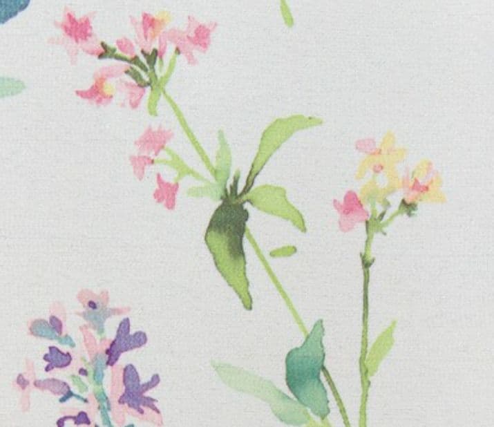 ニトリ 花柄カーテン フロル
