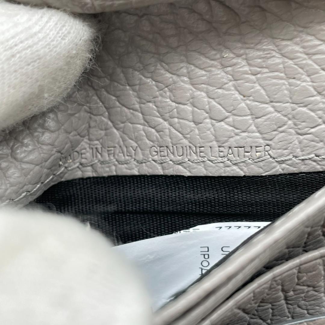 美品✨MaisonMargiela バイフォールド 二つ折り財布　グレー