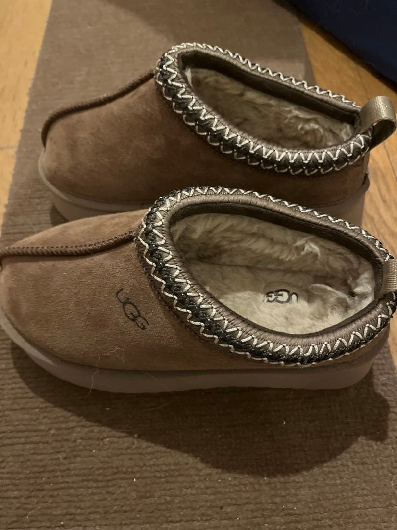 ま*み様 正規品UGGムートンブーツスリッポンブラウン