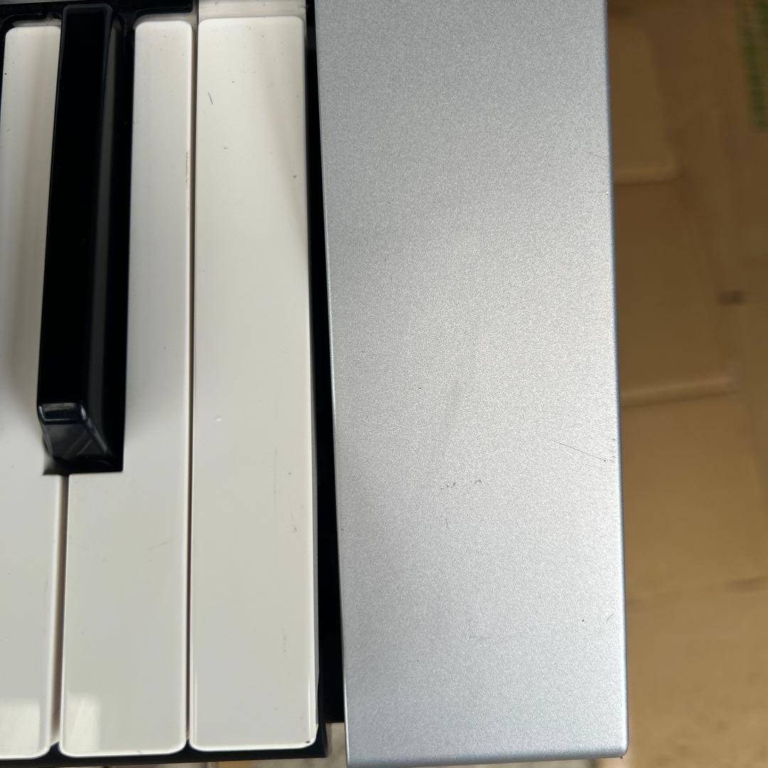 Yamaha PSR-S550 61鍵盤　シルバー