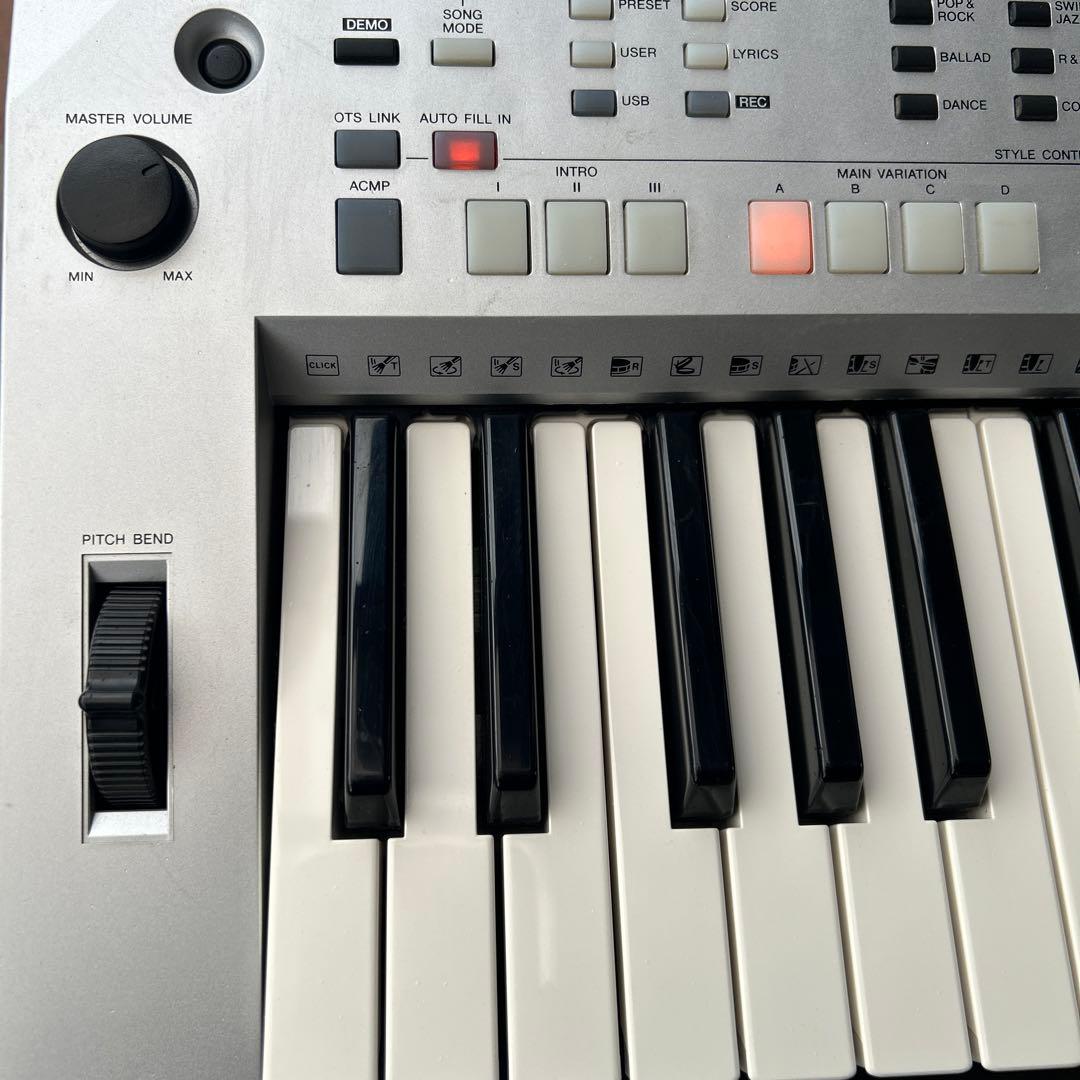 Yamaha PSR-S550 61鍵盤　シルバー