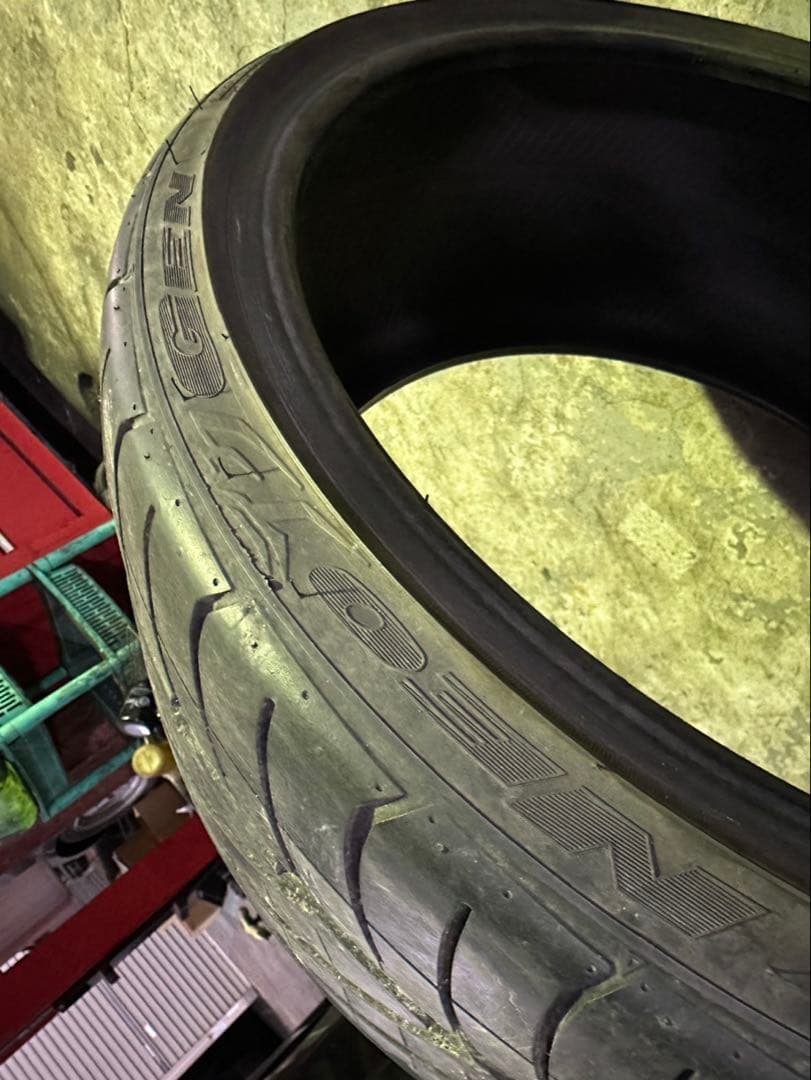 ニットー　ネオテクゲン　2019年 2本　245/30R20 残り溝70%ほど
