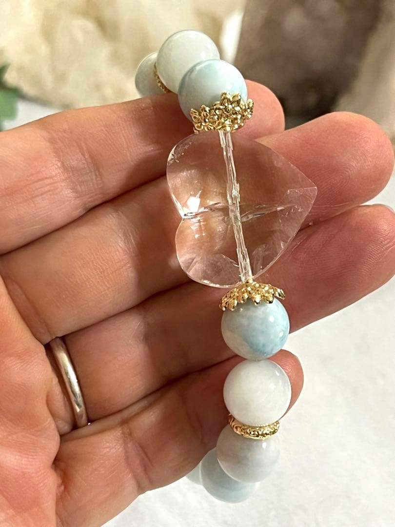 アイスラリマーと水晶のハートのブレスレット