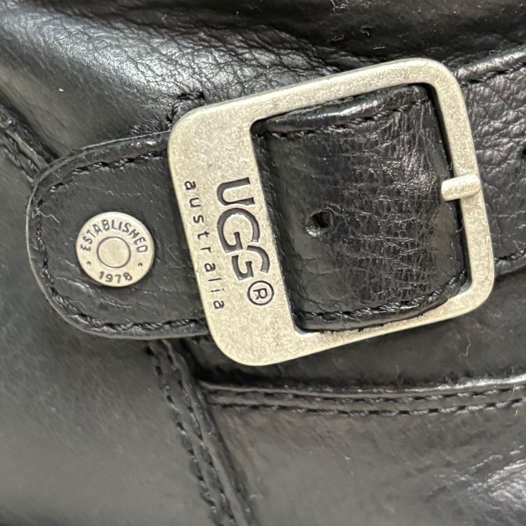 良品　 UGG ケンジントン　本革　シボ加工　エンジニアブーツ 黒 23cm