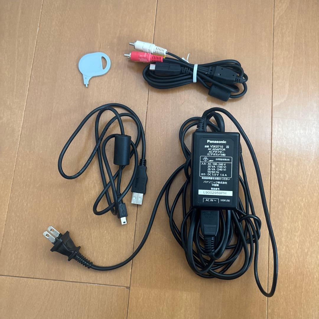 Panasonic HDC-TM70 ビデオカメラ 本体