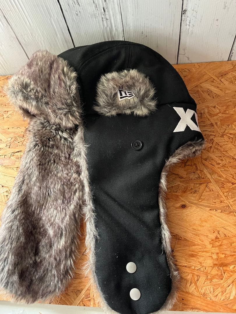 NEWERA　XLARGEコラボ　フライトキャップ　パイロットキャップ　即完売品