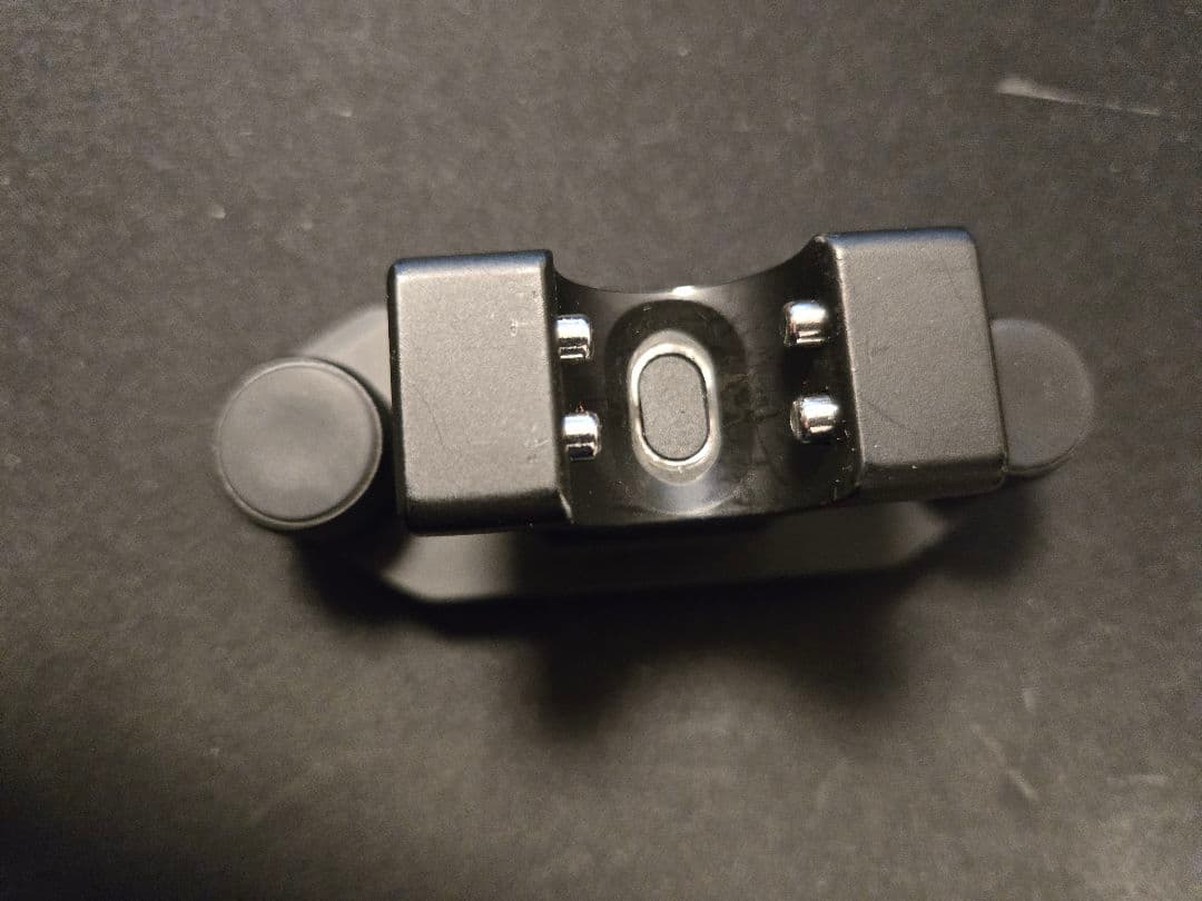 マグネット式自撮り棒ホルスター