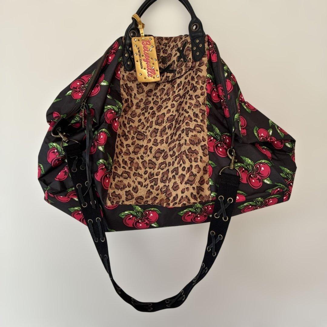 【新品】Betseyville ベッツィジョンソン ボストンバッグ チェリー