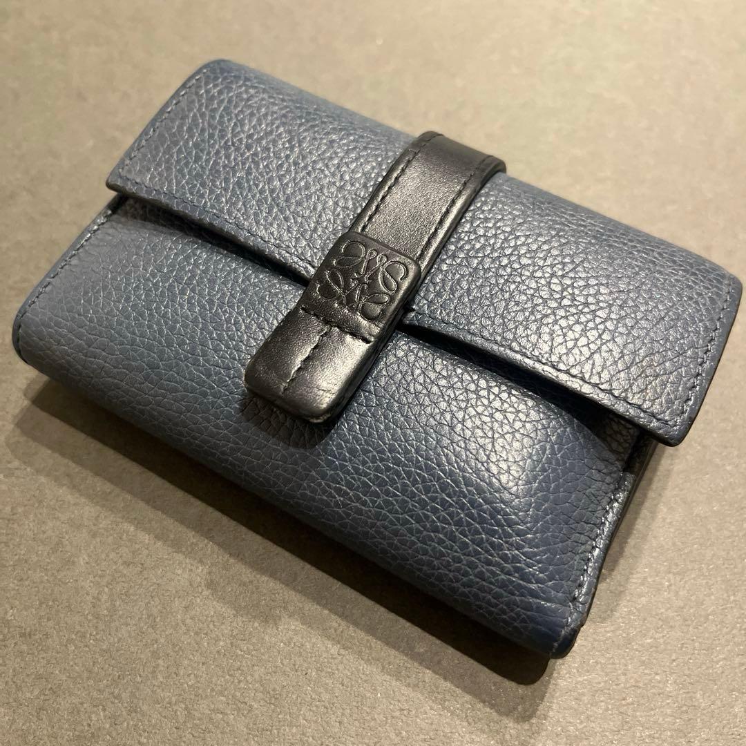 LOEWE ロエベ 三つ折り財布