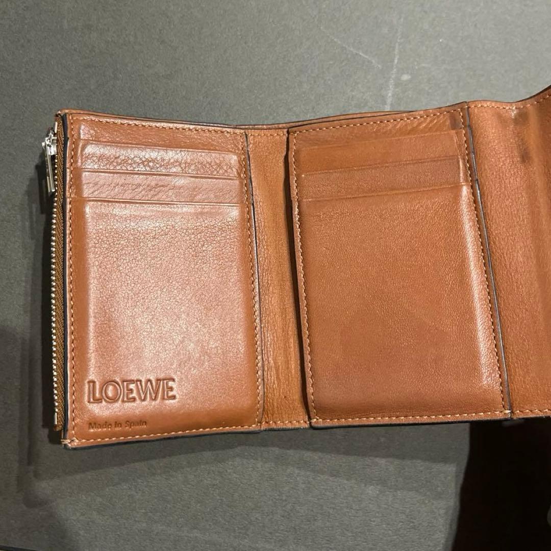 LOEWE ロエベ 三つ折り財布