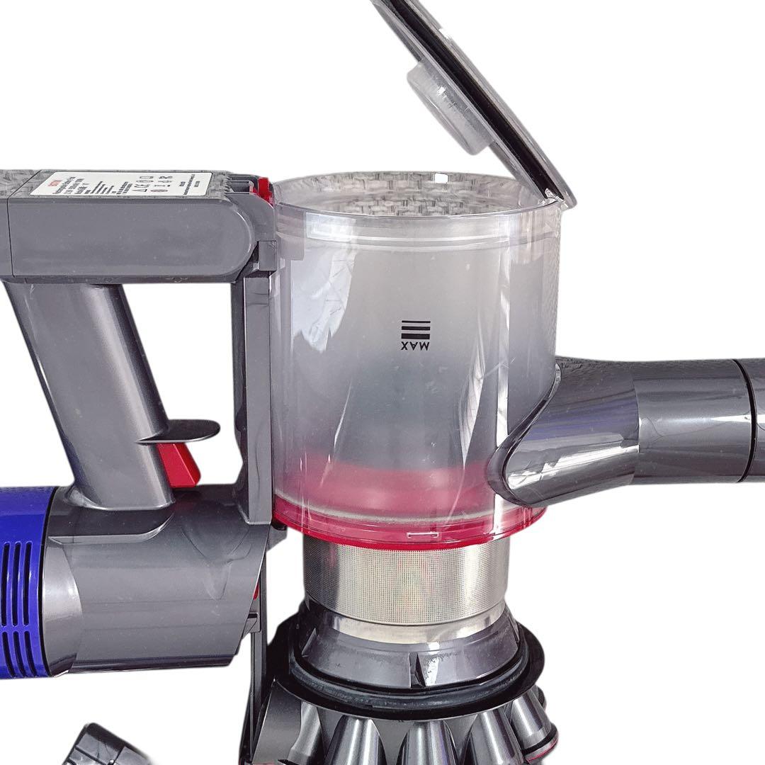 バッテリー新品級 ダイソン Dyson V7 Fluffy (SV11) 洗浄済
