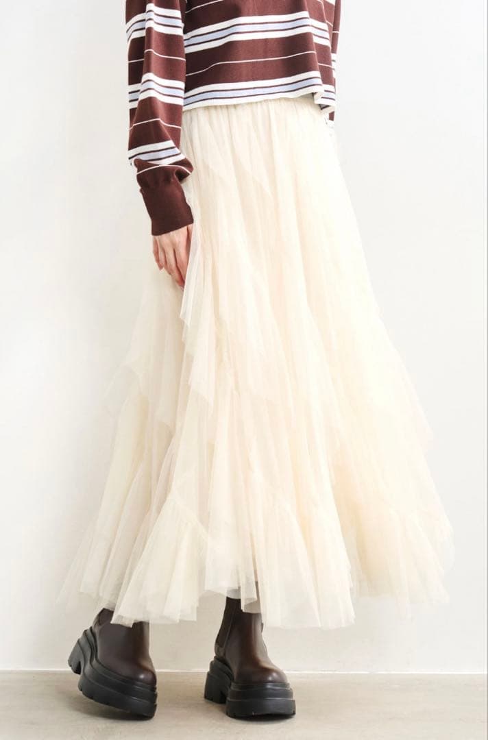 【新品未使用】COCODEAL チュールエスカルゴフリルフレアスカート