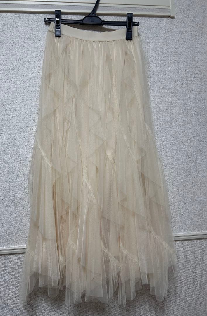 【新品未使用】COCODEAL チュールエスカルゴフリルフレアスカート