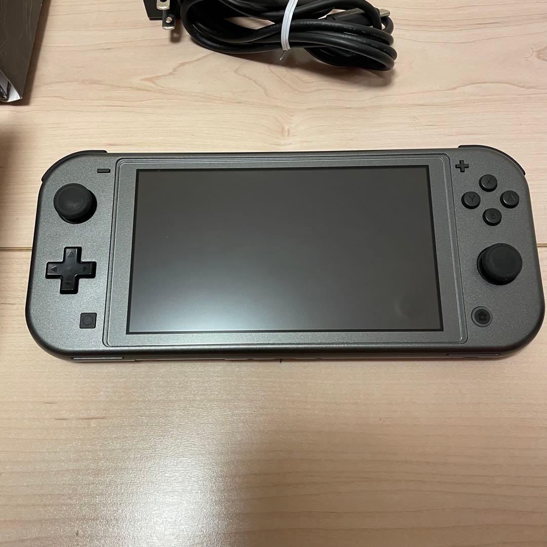 【極美品】Nintendo Switch Lite 本体 ディアルガ・パルキア