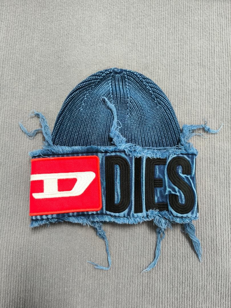 DIESEL ダークブルー ニット帽 フリンジ加工 2回のみ使用