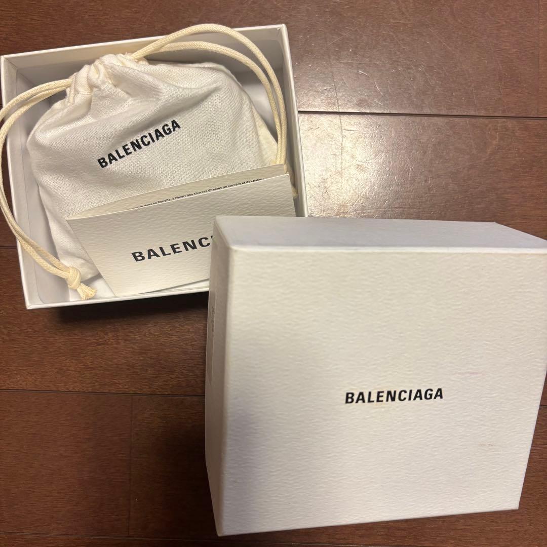 BALENCIAGA ブラック三つ折り財布