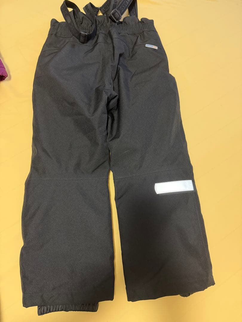 THE NORTH FACE スキージャケット7/8とLASSIETECパンツ