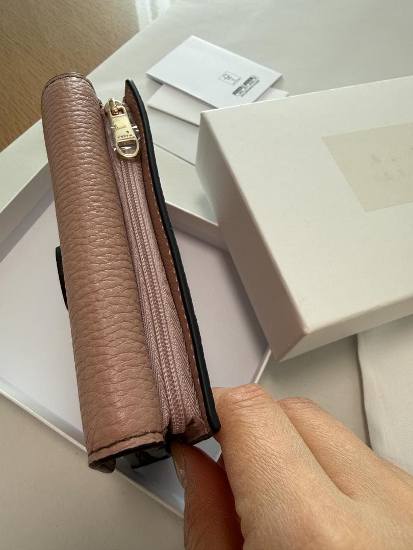 【新品】FURLA フルラ 三つ折り財布 レザー ピンク
