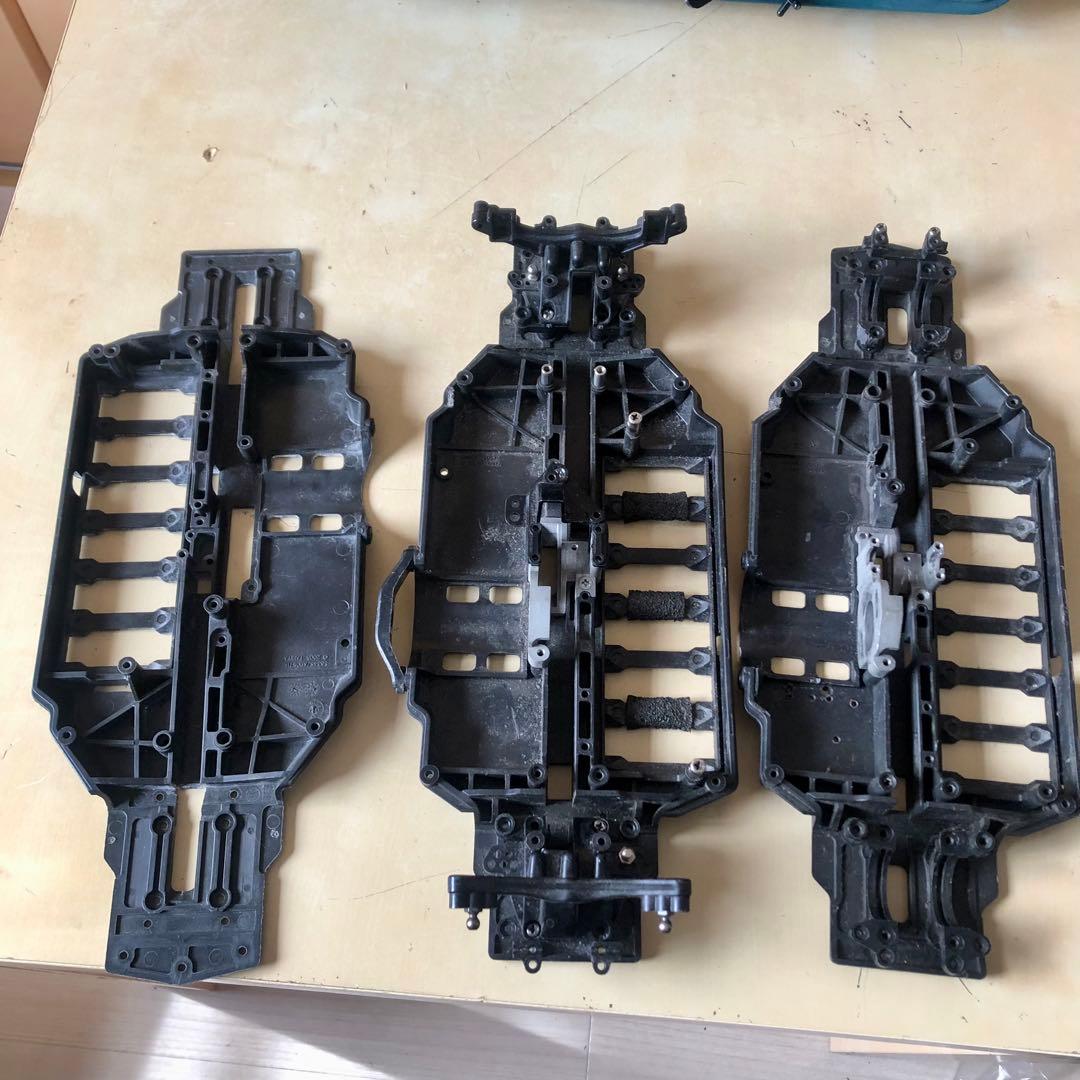 タミヤ 1/10RCシャーシ5台+ジャンクパーツ大量 まとめて