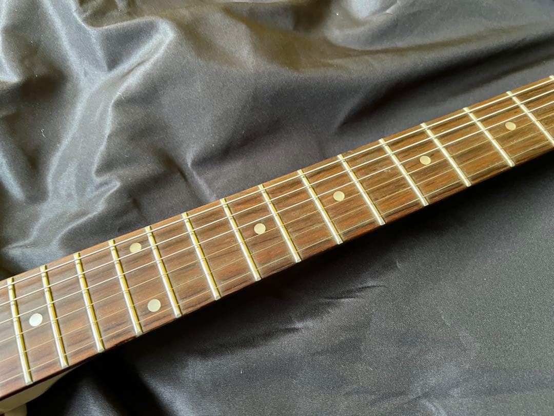 激シブmaison フライングV Flying V レリック加工　ケース付ギター