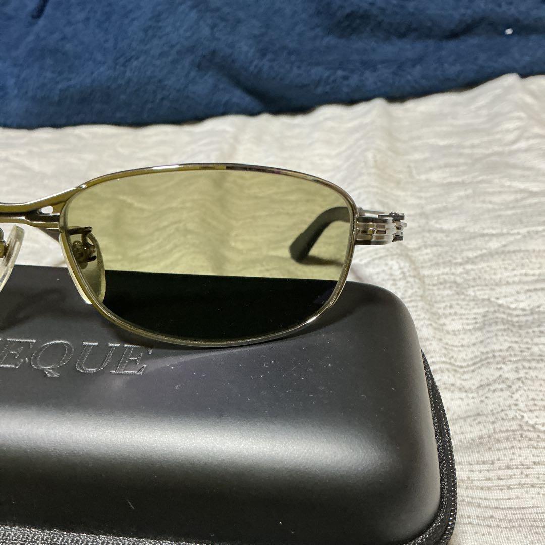 ZEQUE 偏光サングラス　フェイズ57 トゥルービュースポーツ