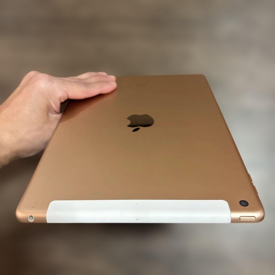 iPad 第7世代 32GB SIMロック解除済