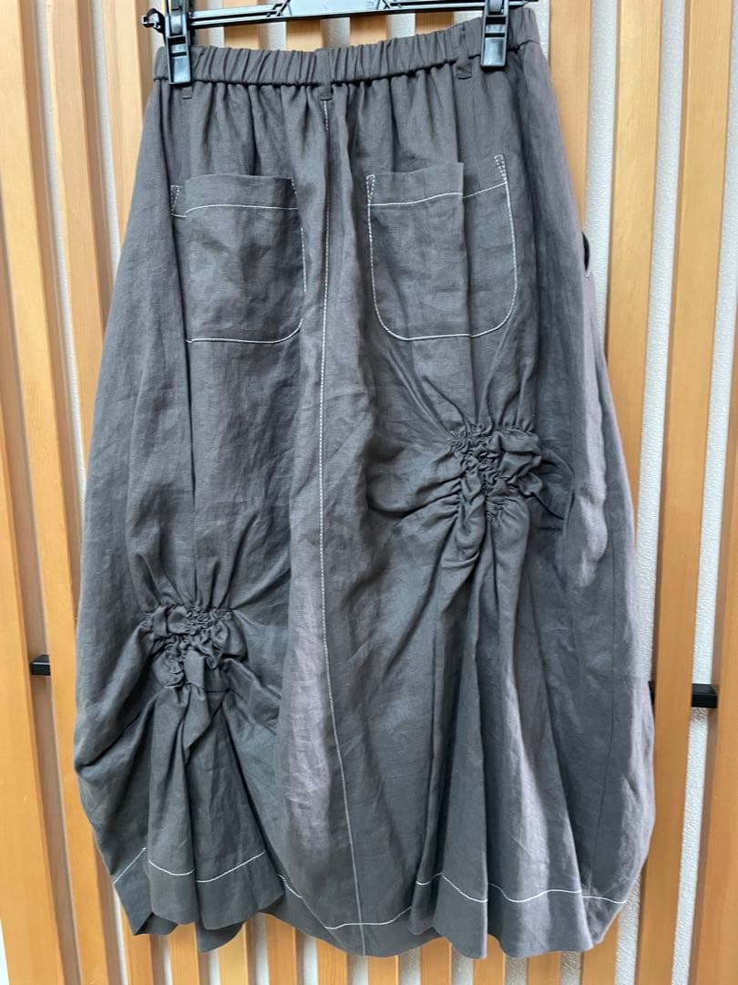 センソユニコ変形絞りスカート美品