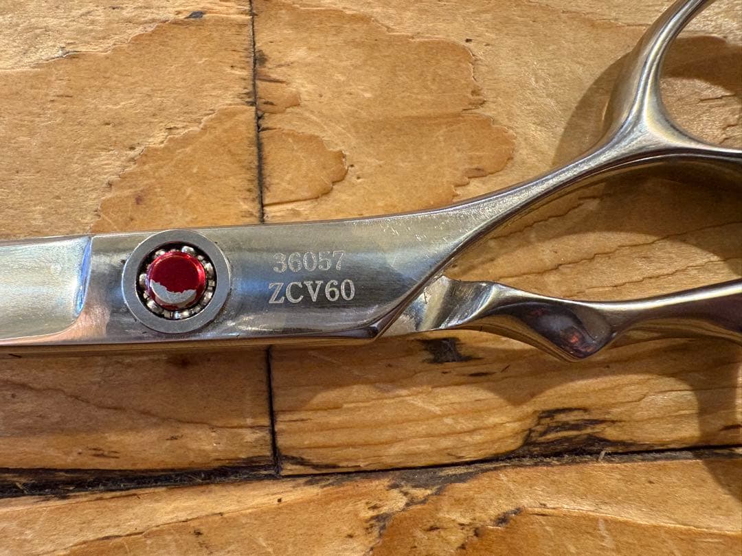 K*i様 武芸　ZCV60 カットシザー