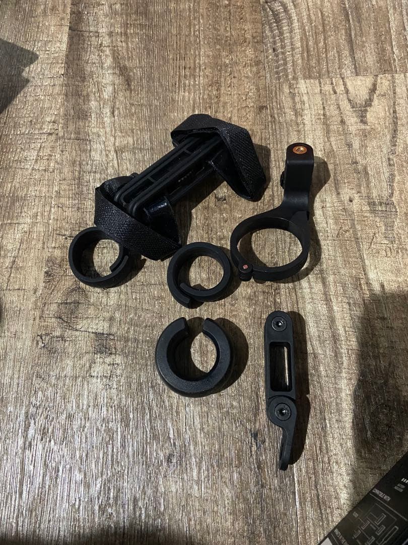 knog 10,000mAh パワーバンク　マウント　ライト