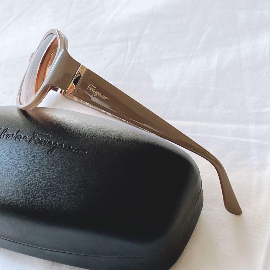 Ferragamo アイウェア 57サイズ アジアンフィットSF683SA美品