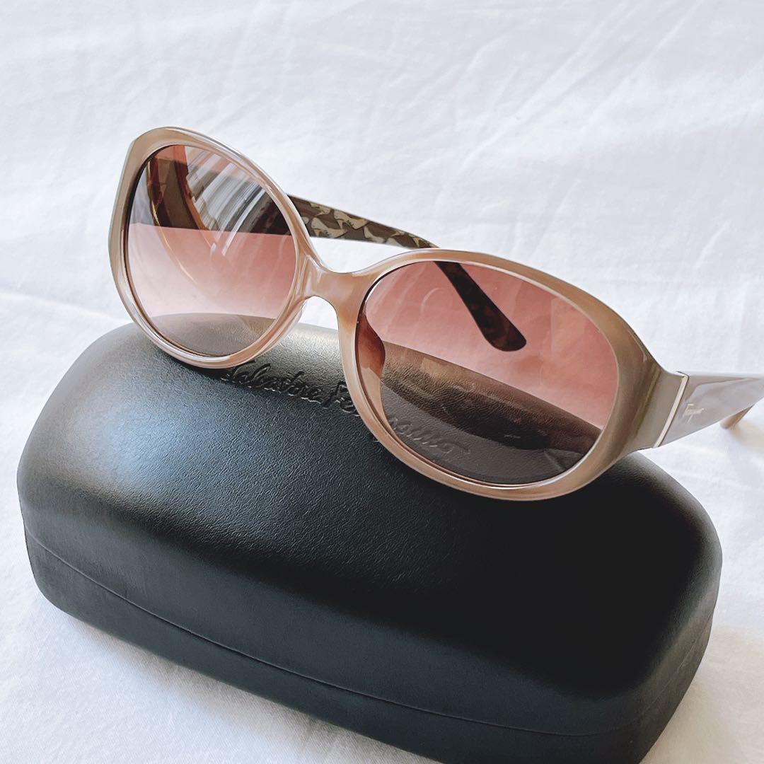 Ferragamo アイウェア 57サイズ アジアンフィットSF683SA美品