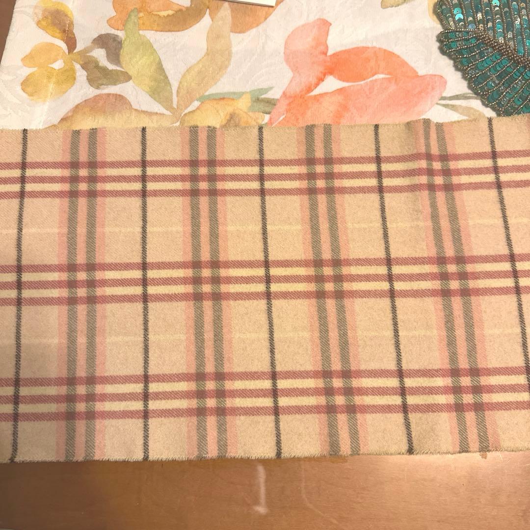 希少カラー　BURBERRY　バーバリー　ノバチェック　カシミヤ　マフラー