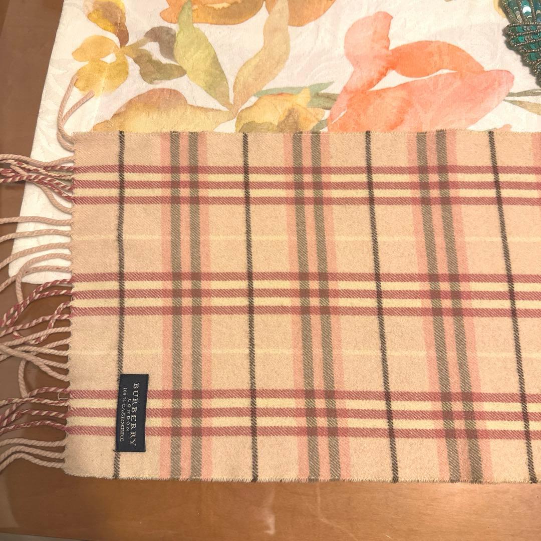 希少カラー　BURBERRY　バーバリー　ノバチェック　カシミヤ　マフラー