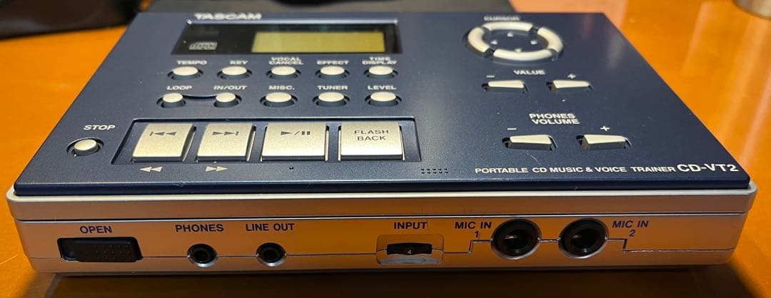 【名機】TASCAM CD-VT2 ボーカルトレーナー、管楽器練習用　動作確認済