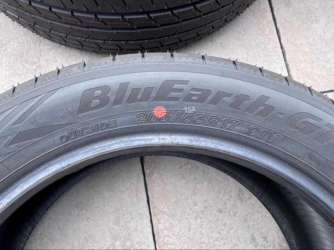 【送料込・新車外し】90ヴォクシー純正装着 2024年製 205/55R17