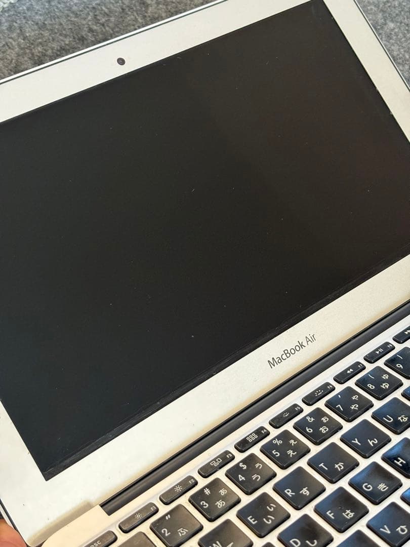 Mac Book air 11インチ　2012年モデル