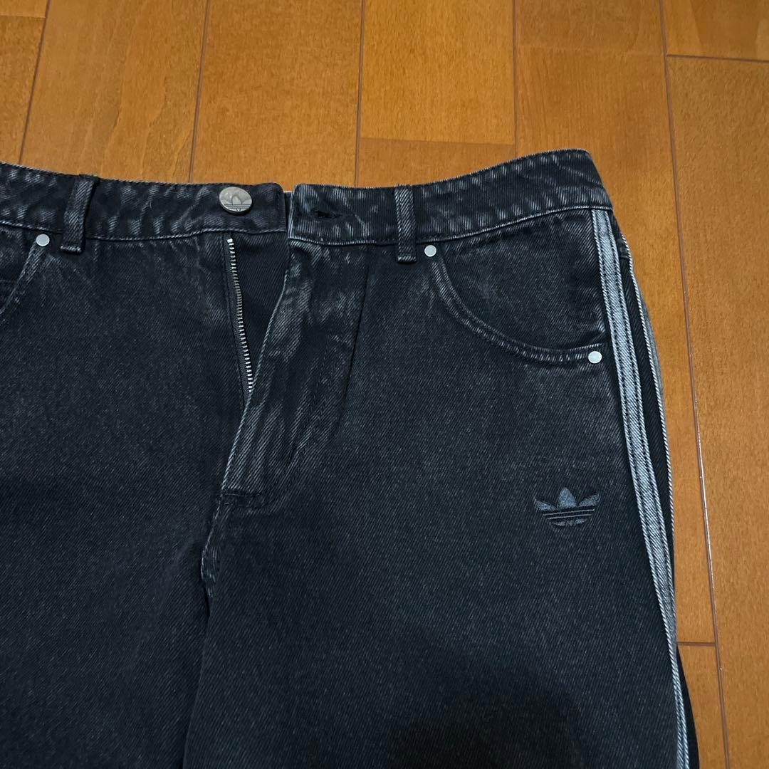 ふ*ー様 アディカラー デニム スリーストライプス トラックパンツ 2730 a