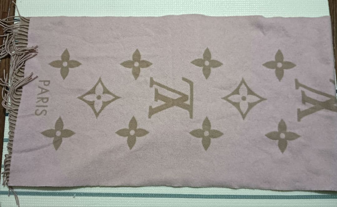 LOUIS VUITTON マフラー・レイキャピック BEIGE ROSE