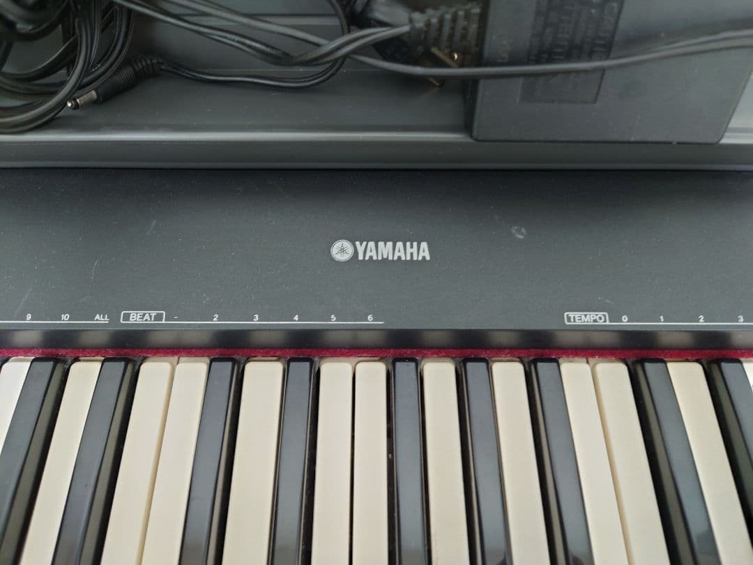 Yamaha 電子ピアノ 76鍵 黒 WK14720 NP-30