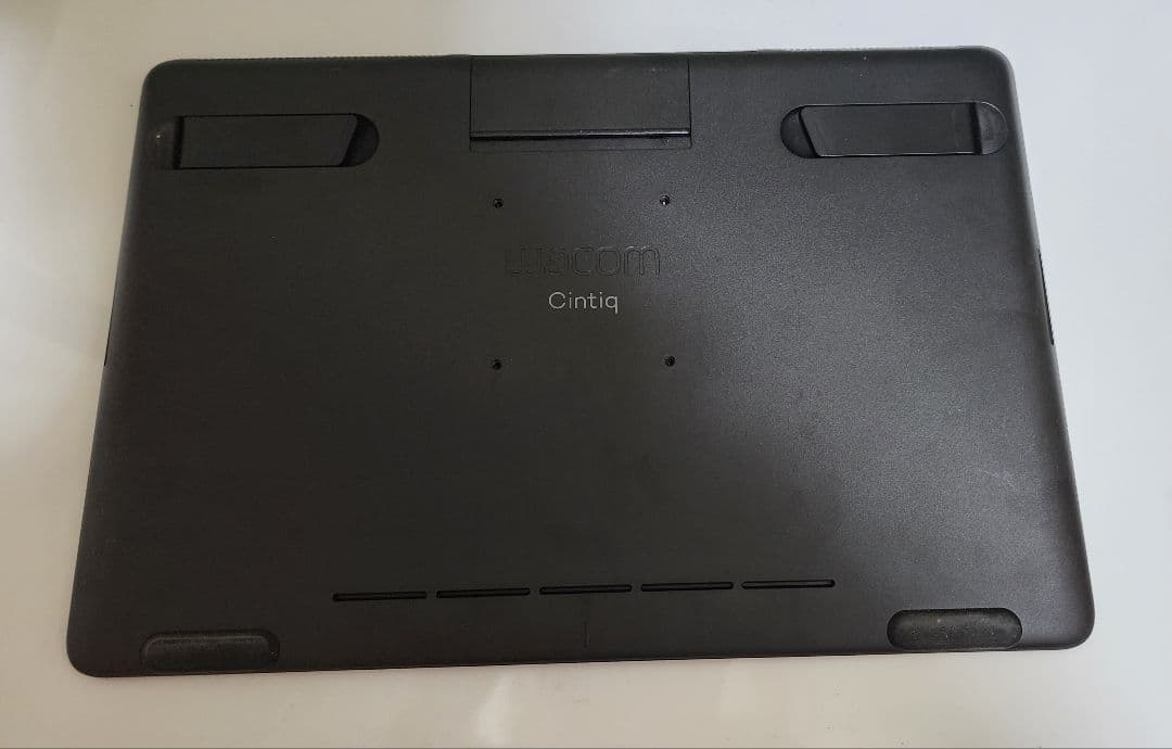 Wacom Cintiq 16 液晶タブレット本体