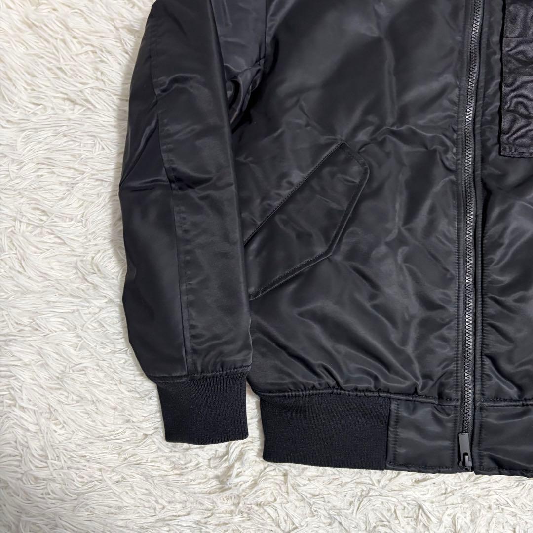 【極美品】UNIQLO +J ハイブリッドダウンオーバーサイズMA-1 Sサイズ