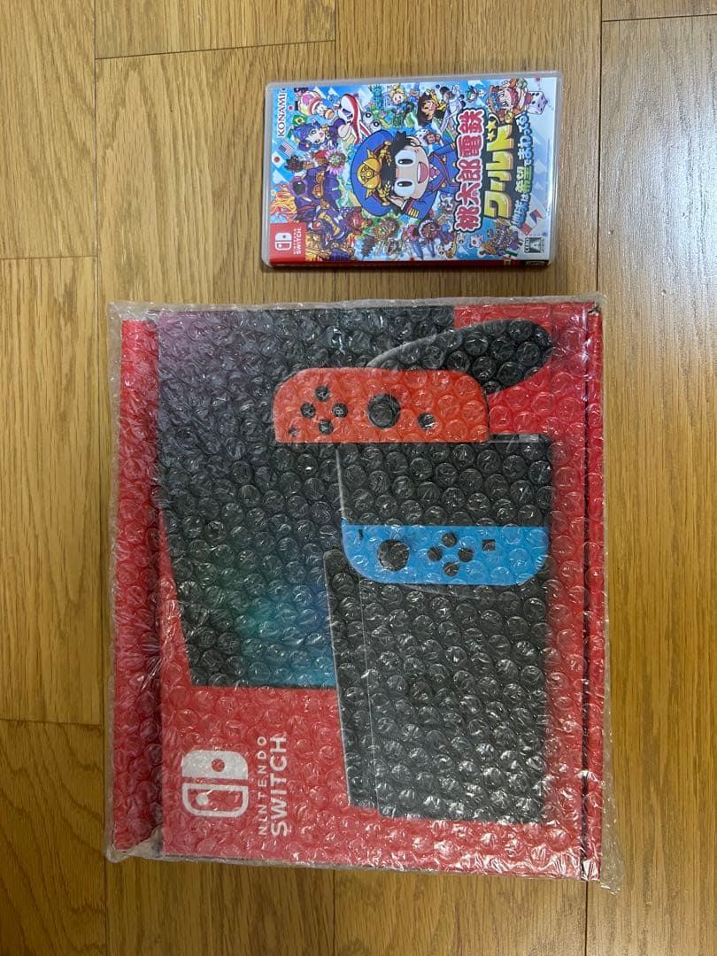 おまけ付き　任天堂　Switch 本体 + 桃鉄ワールド 美品