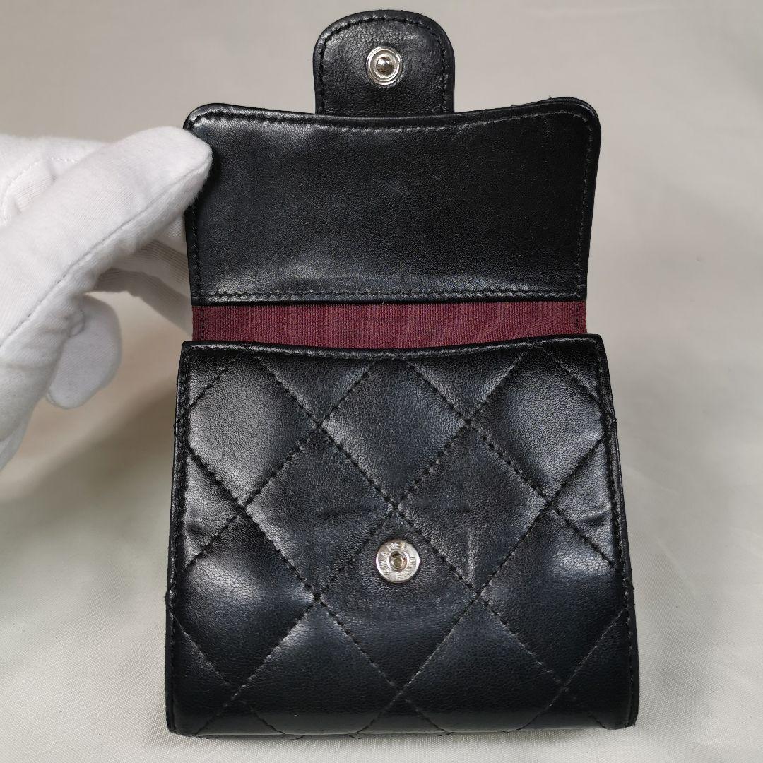【極美品】CHANEL マトラッセ 二つ折り財布 クラシック 新品チェーン付