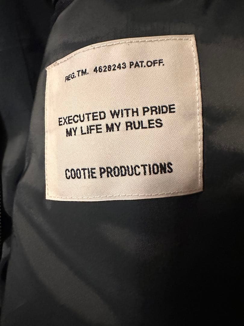 Cootie Productions ブラックジャンパー
